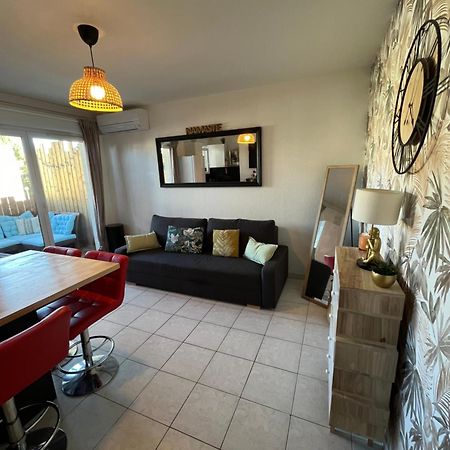 Joli T2/ Tram/ Clim/ Parking/ Wifi/ Piscine Apartment Montpellier Exterior photo