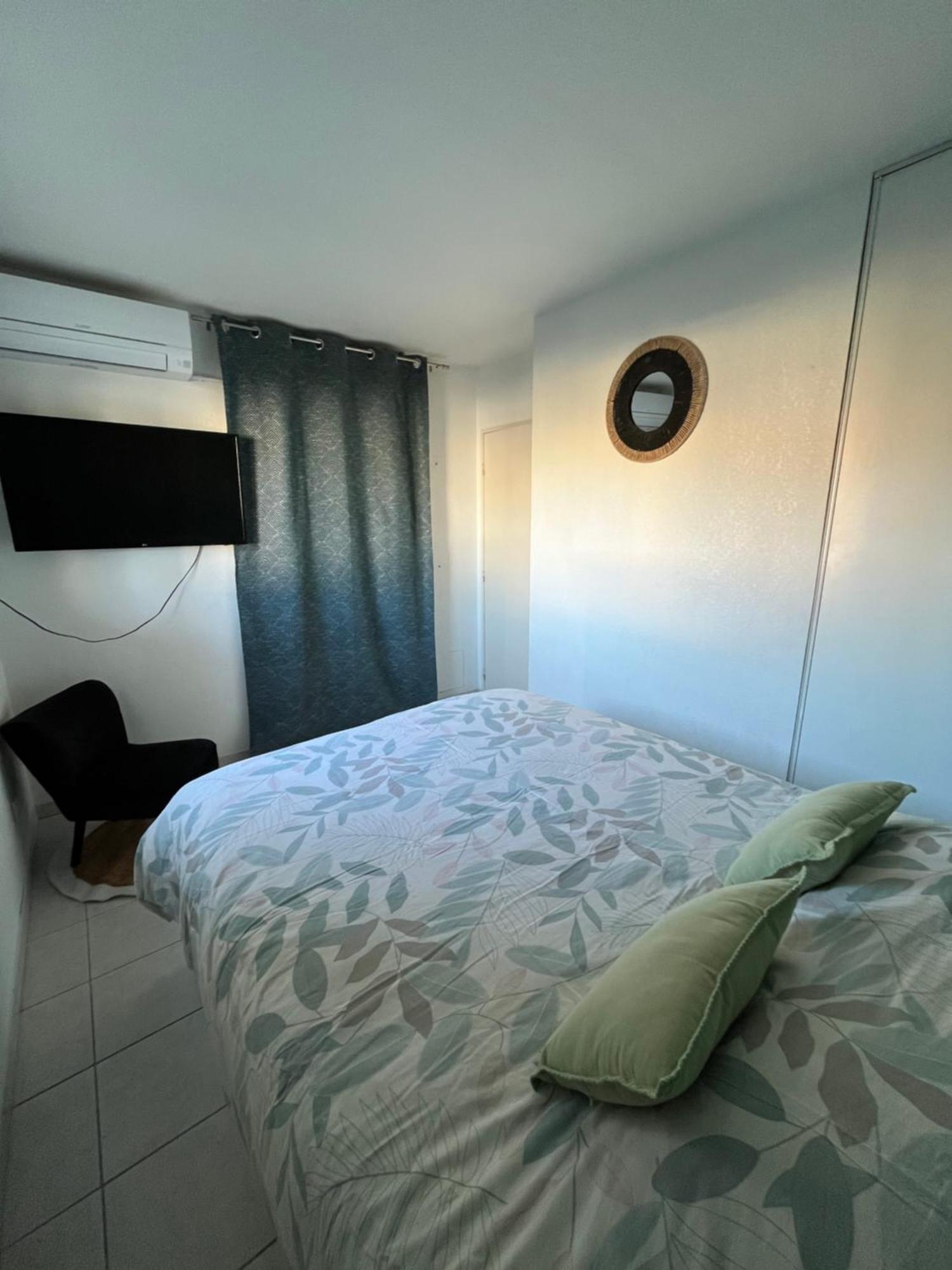 Joli T2/ Tram/ Clim/ Parking/ Wifi/ Piscine Apartment Montpellier Exterior photo